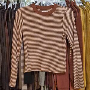 NWOT Abercrombie & Fitch Striped Long Sleeve Top